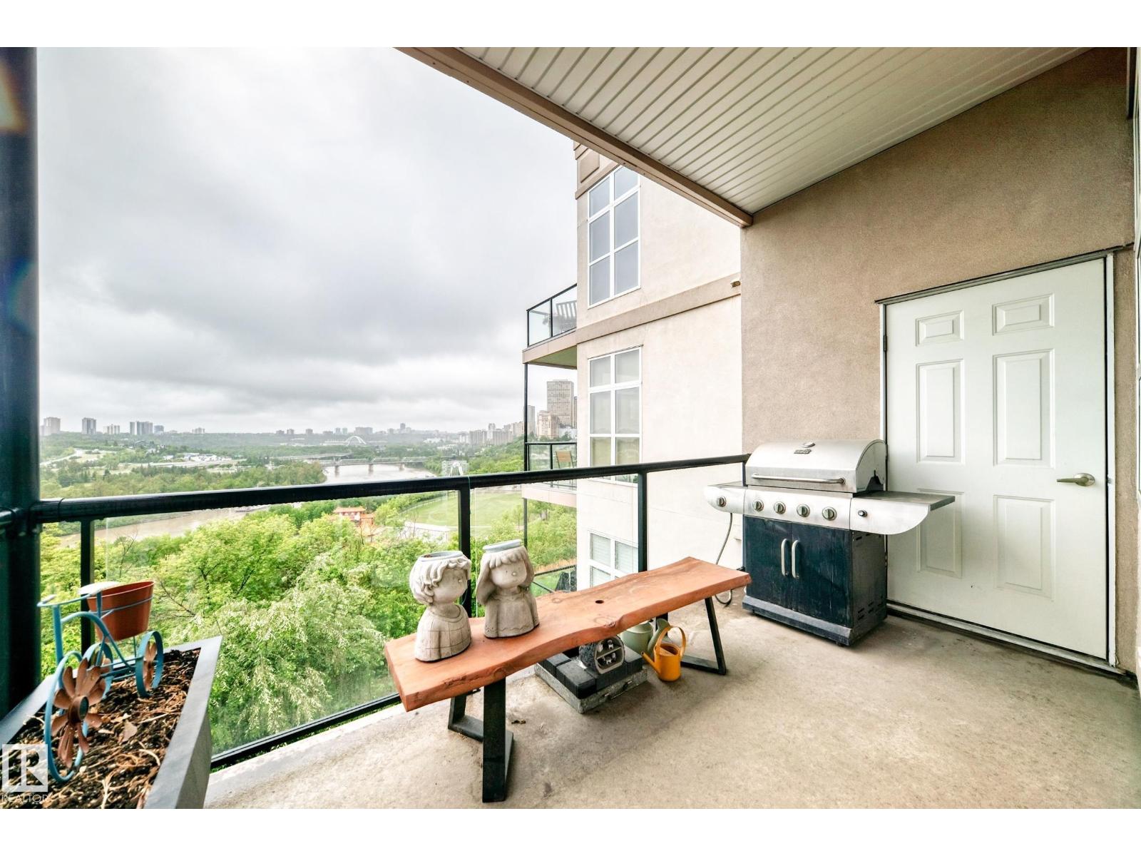 #414 9507 101 Av Nw Property Photo 6