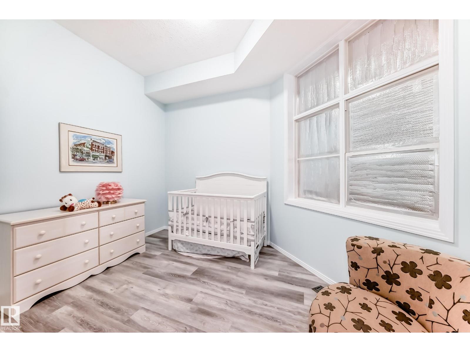 #414 9507 101 Av Nw Property Photo 11