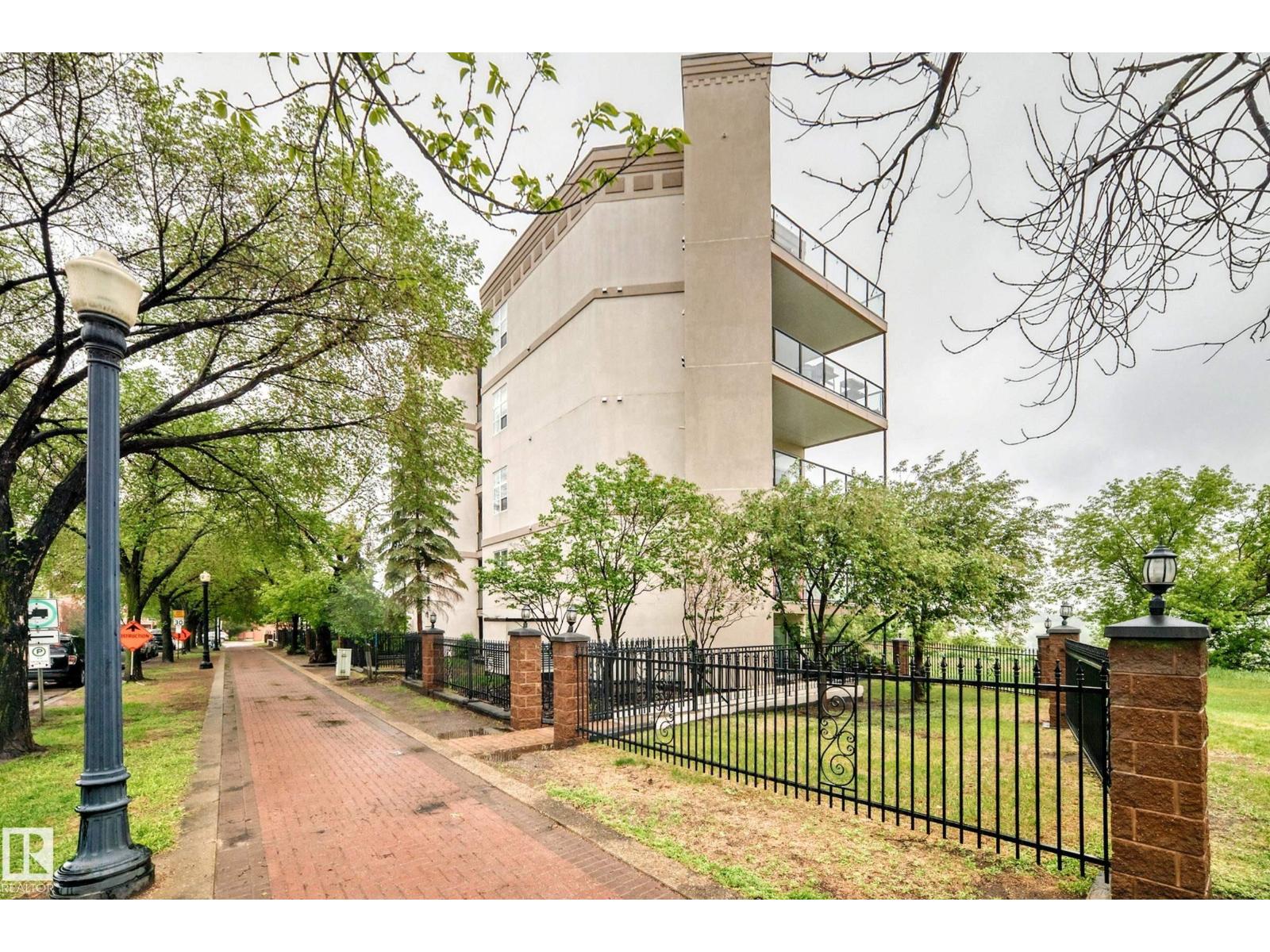 #414 9507 101 Av Nw Property Photo 18