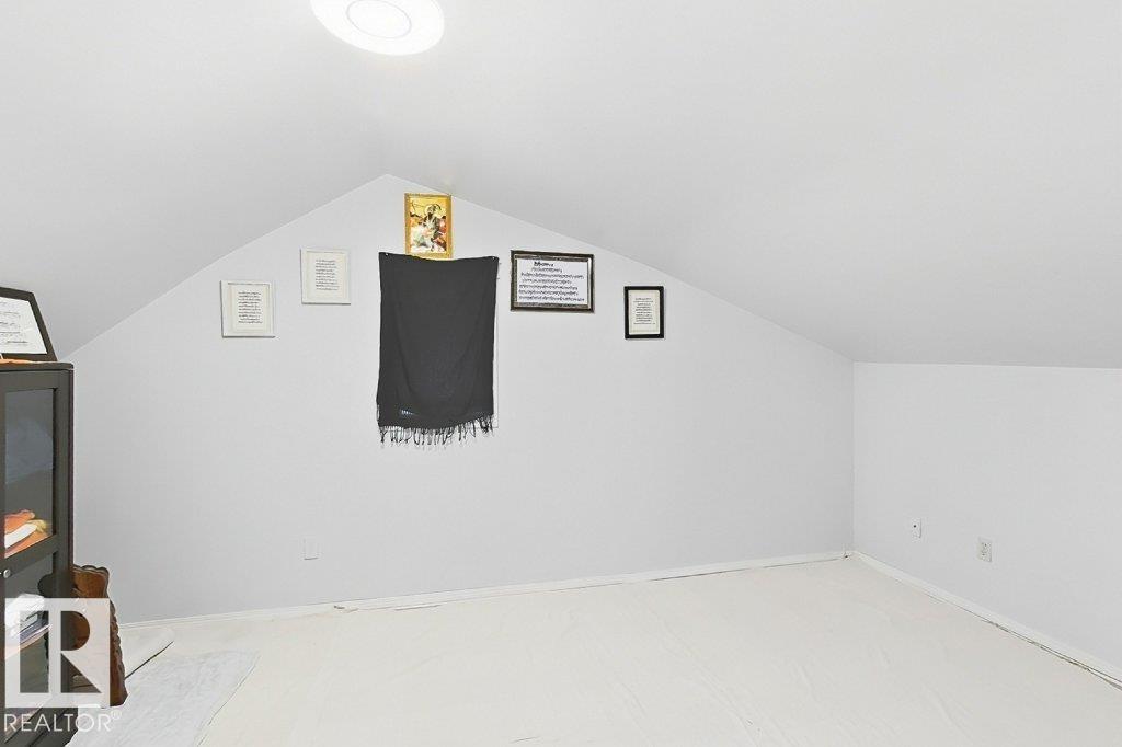 1823 45 St Nw Property Photo 34