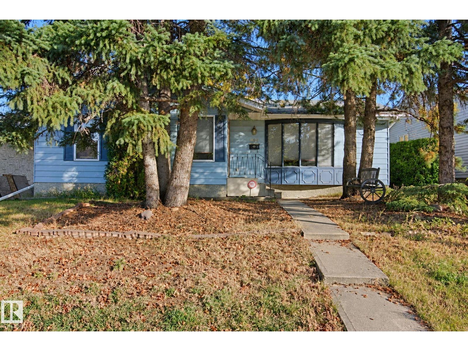 10824 35 AV NW Property Photo 1