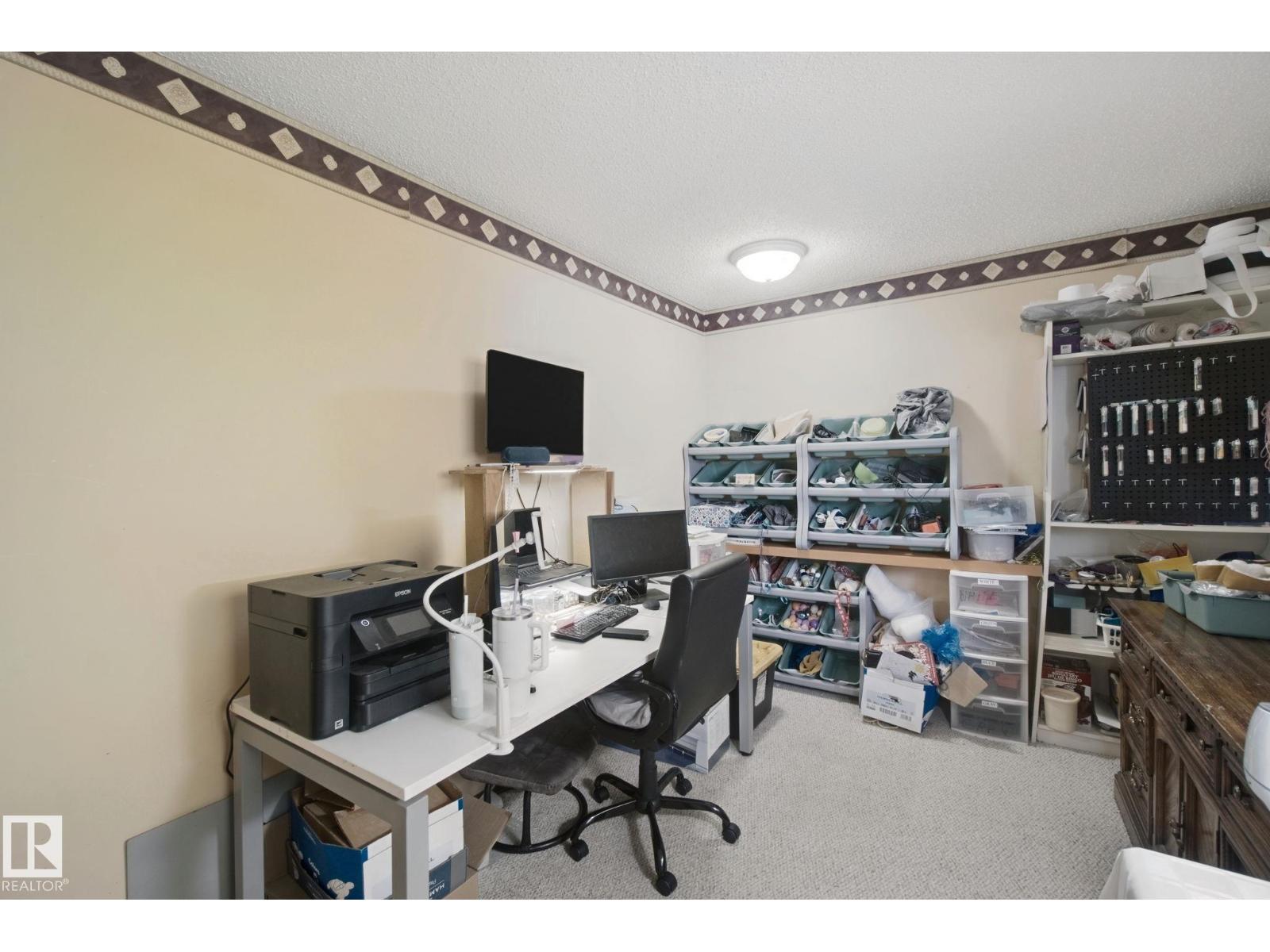 10824 35 Av Nw Property Photo 22
