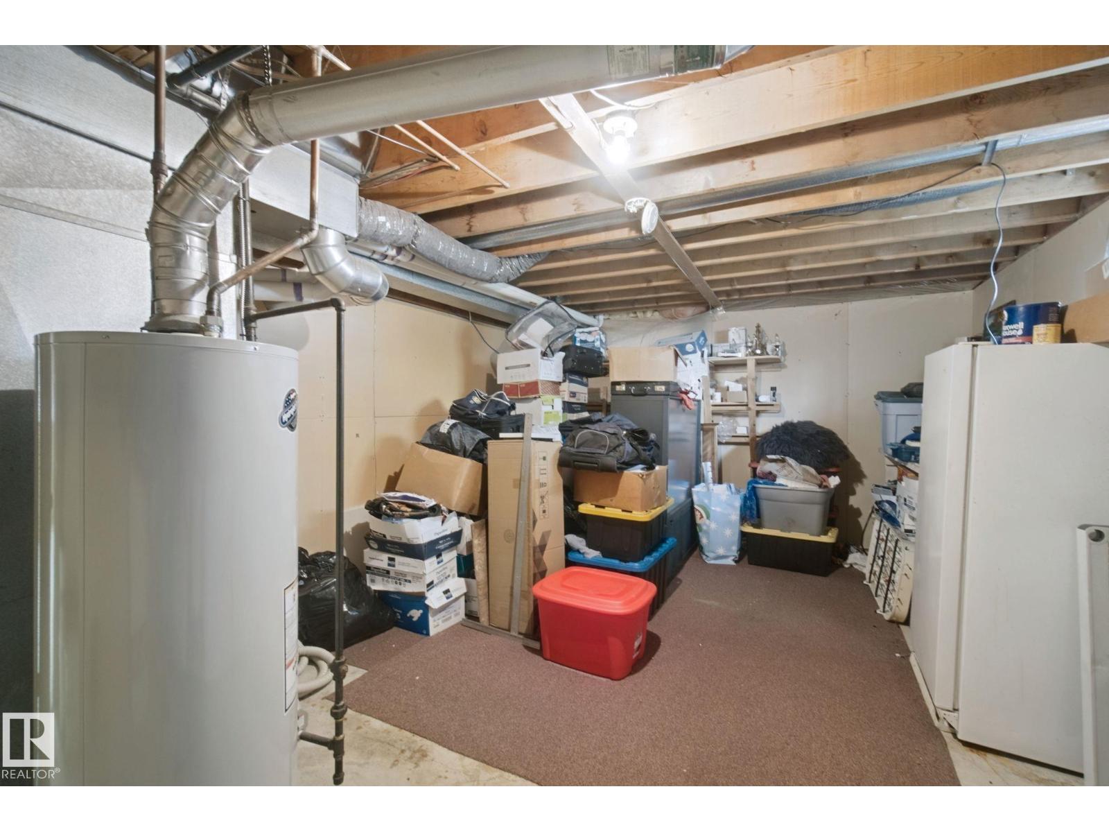 10824 35 Av Nw Property Photo 41