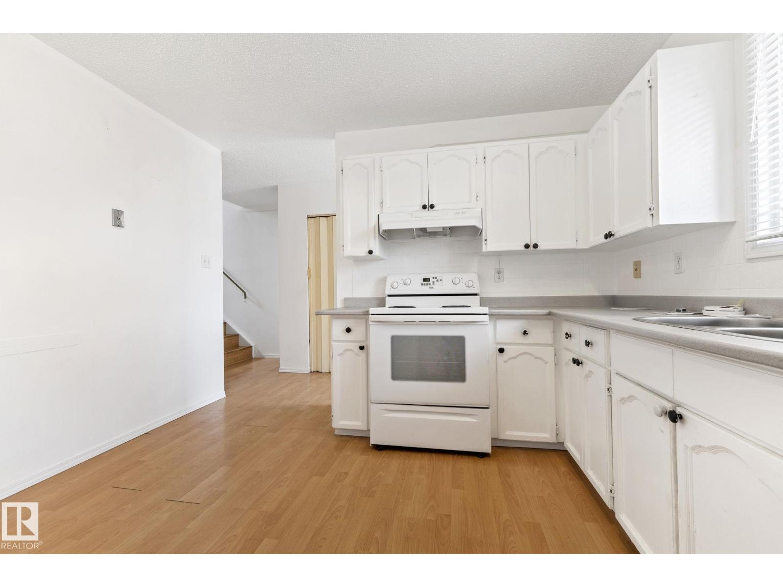 3122 142 Av Nw Property Photo 13