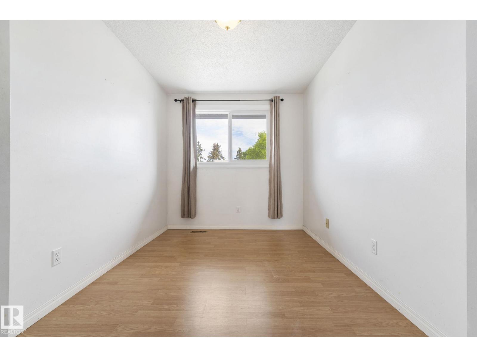 3122 142 Av Nw Property Photo 19