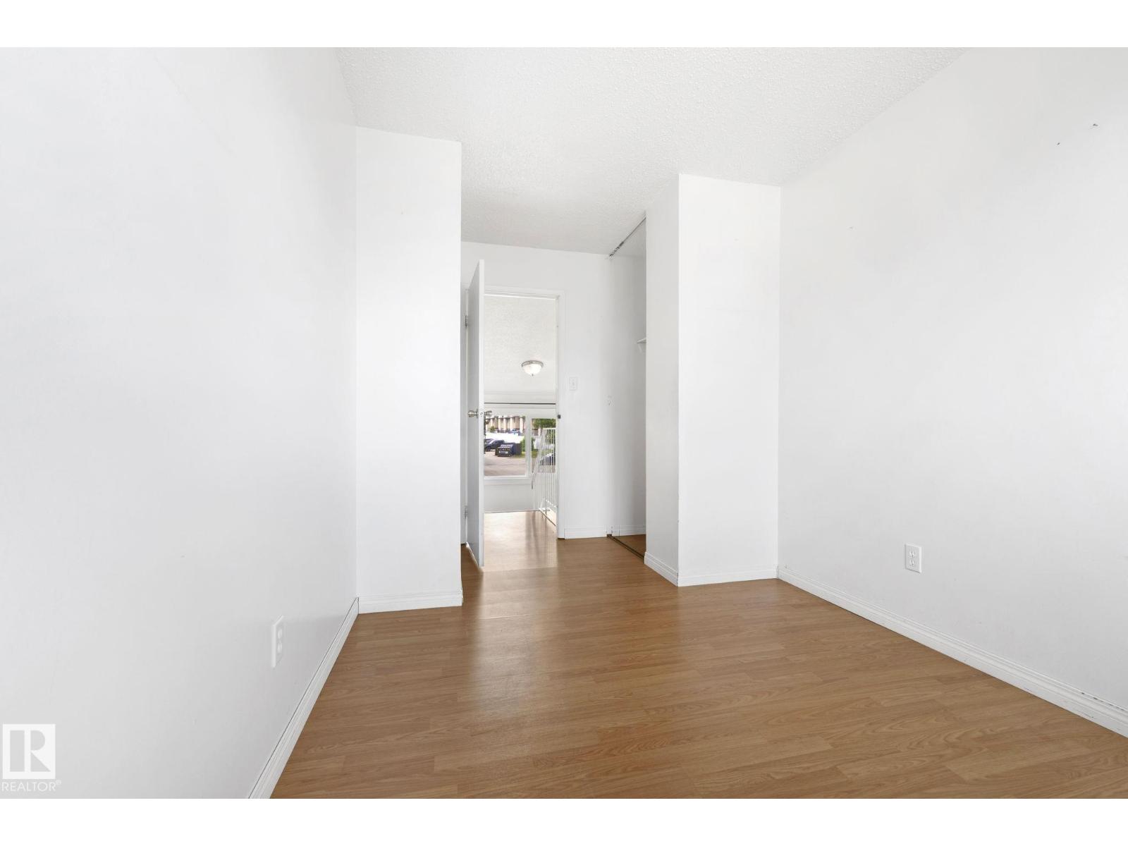 3122 142 Av Nw Property Photo 21