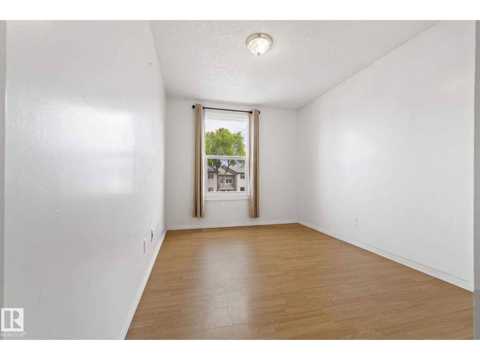 3122 142 Av Nw Property Photo 24