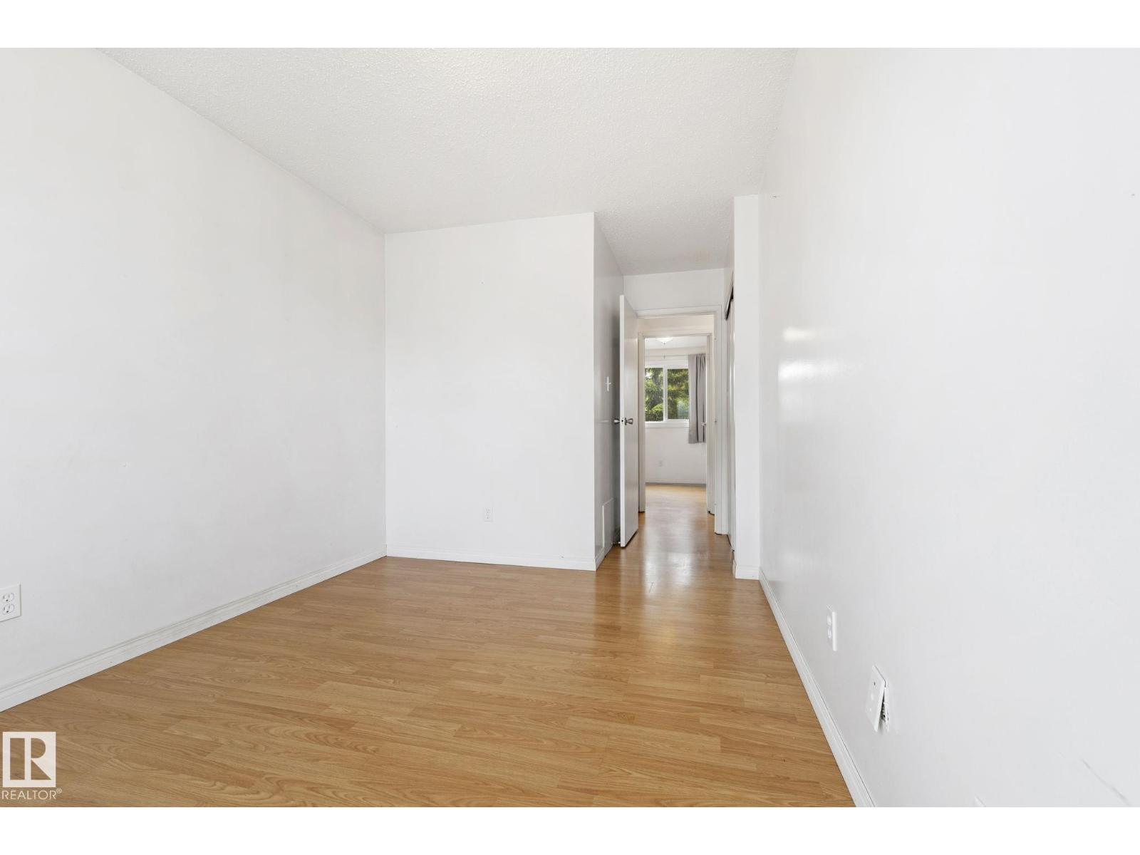 3122 142 Av Nw Property Photo 25