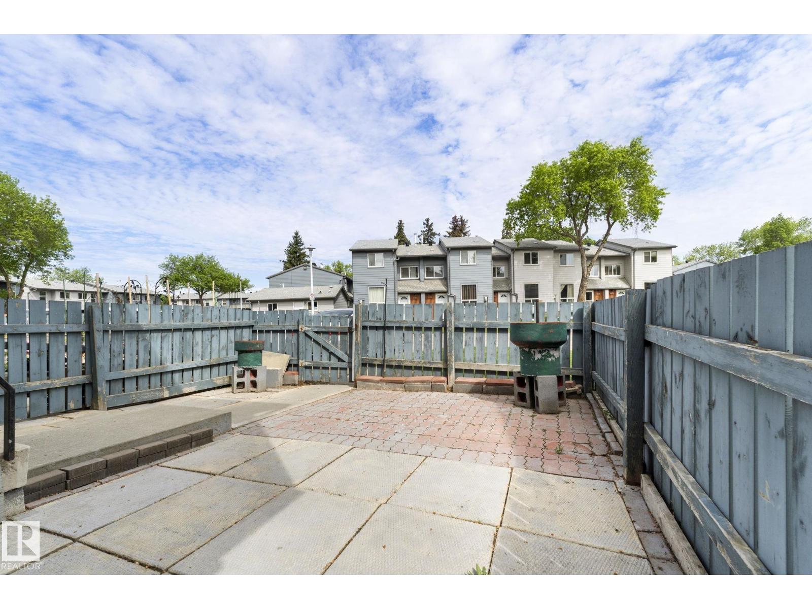 3122 142 Av Nw Property Photo 44