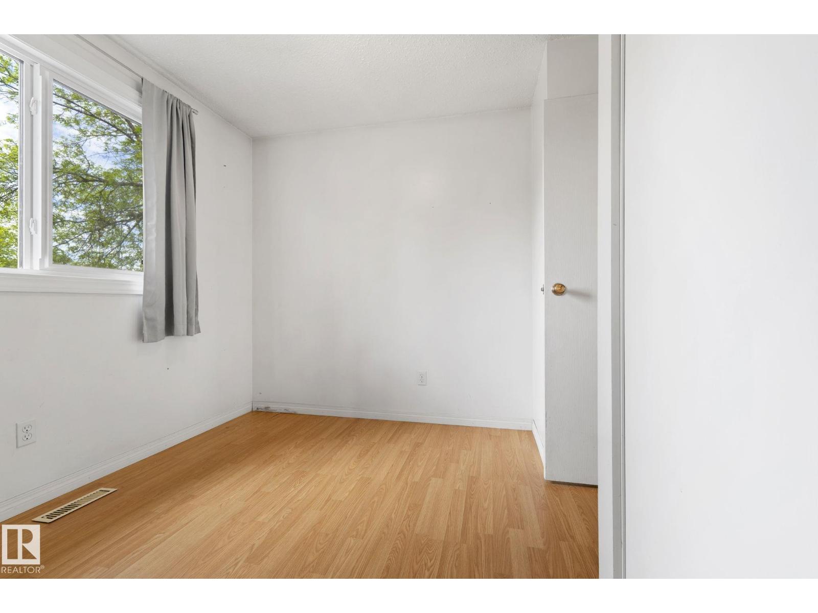 3122 142 Av Nw Property Photo 48