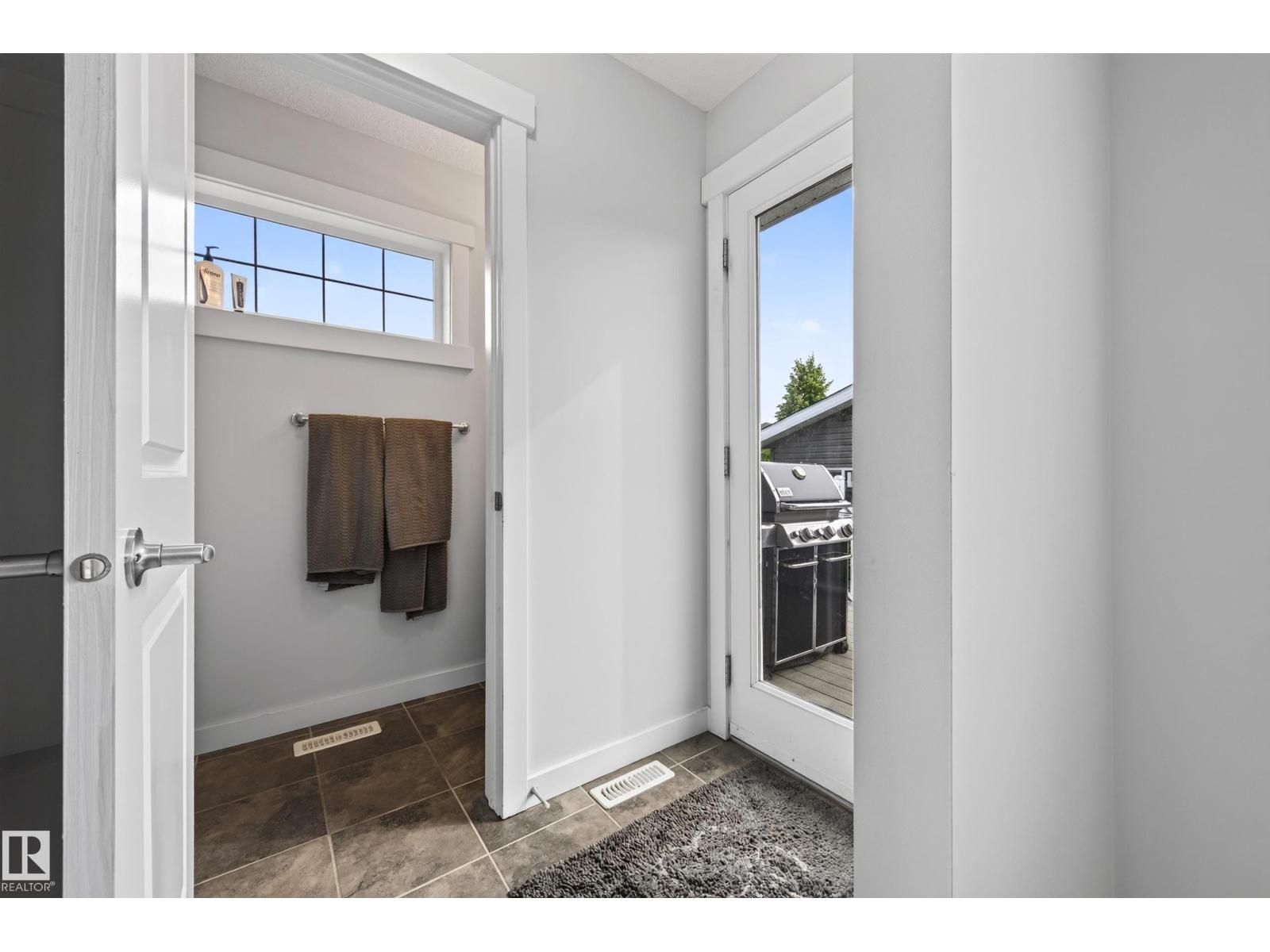 1007 162 St Sw Property Photo 15
