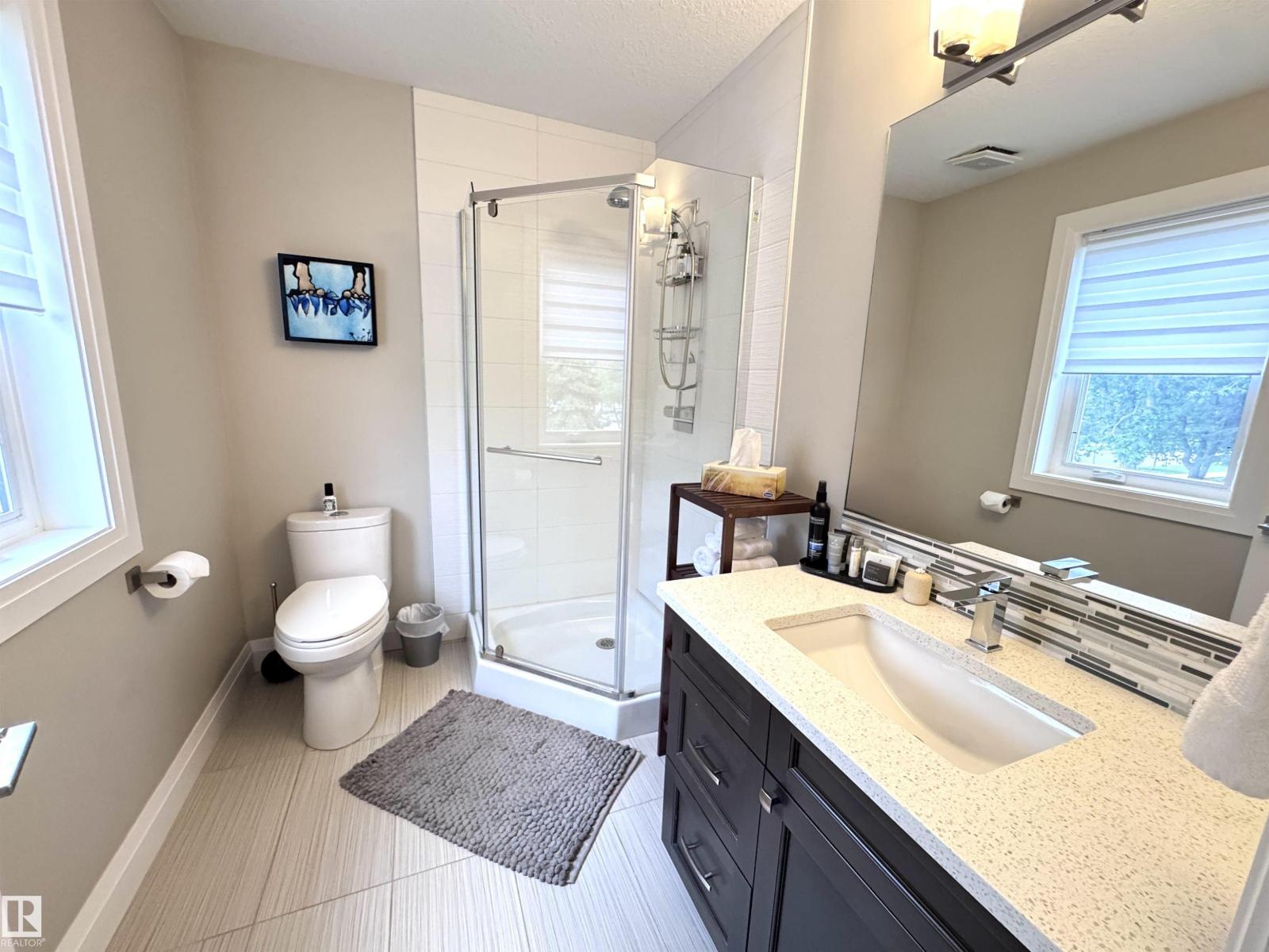 7004 97 St Nw Property Photo 26