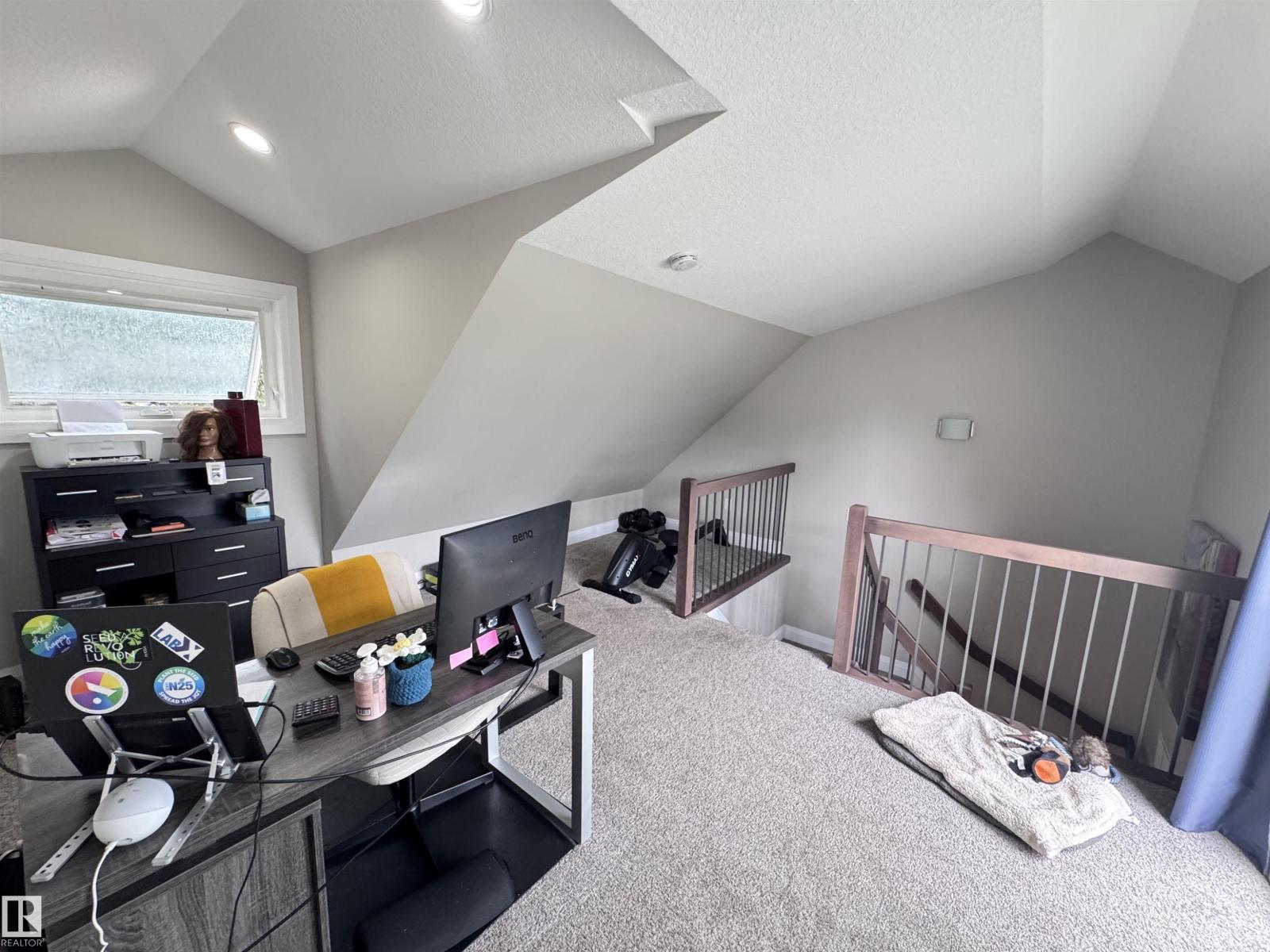 7004 97 St Nw Property Photo 29