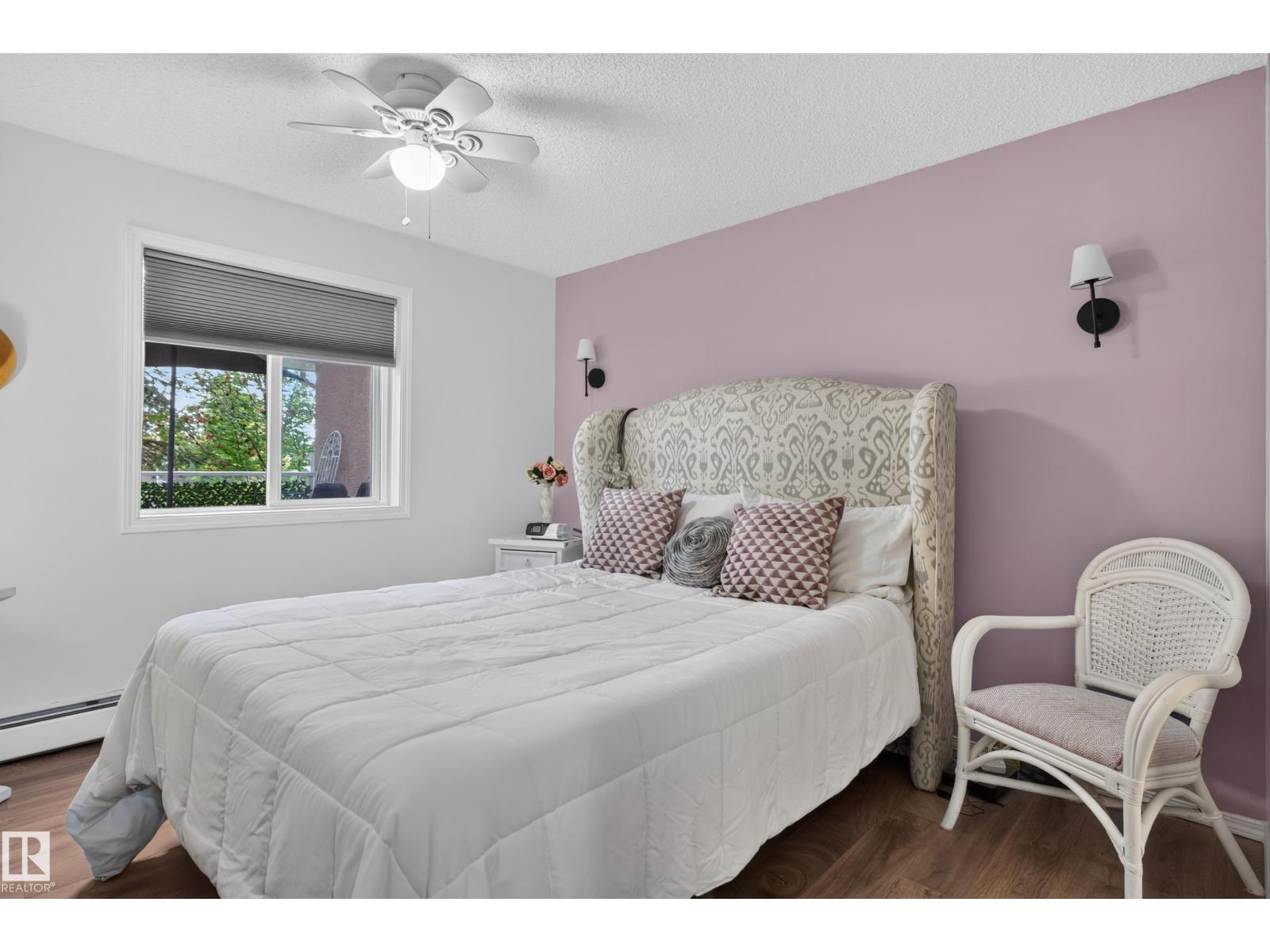 #104 5102 49 Av Property Photo 20