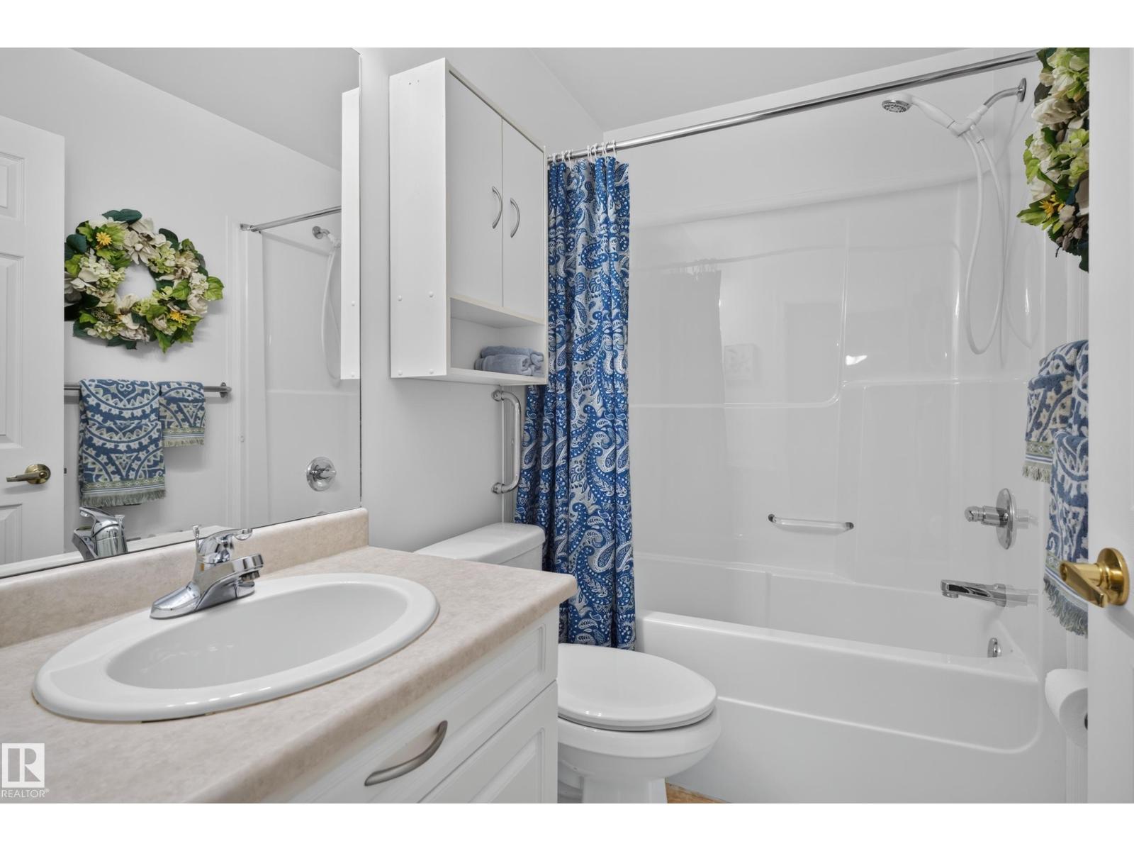 #104 5102 49 Av Property Photo 29