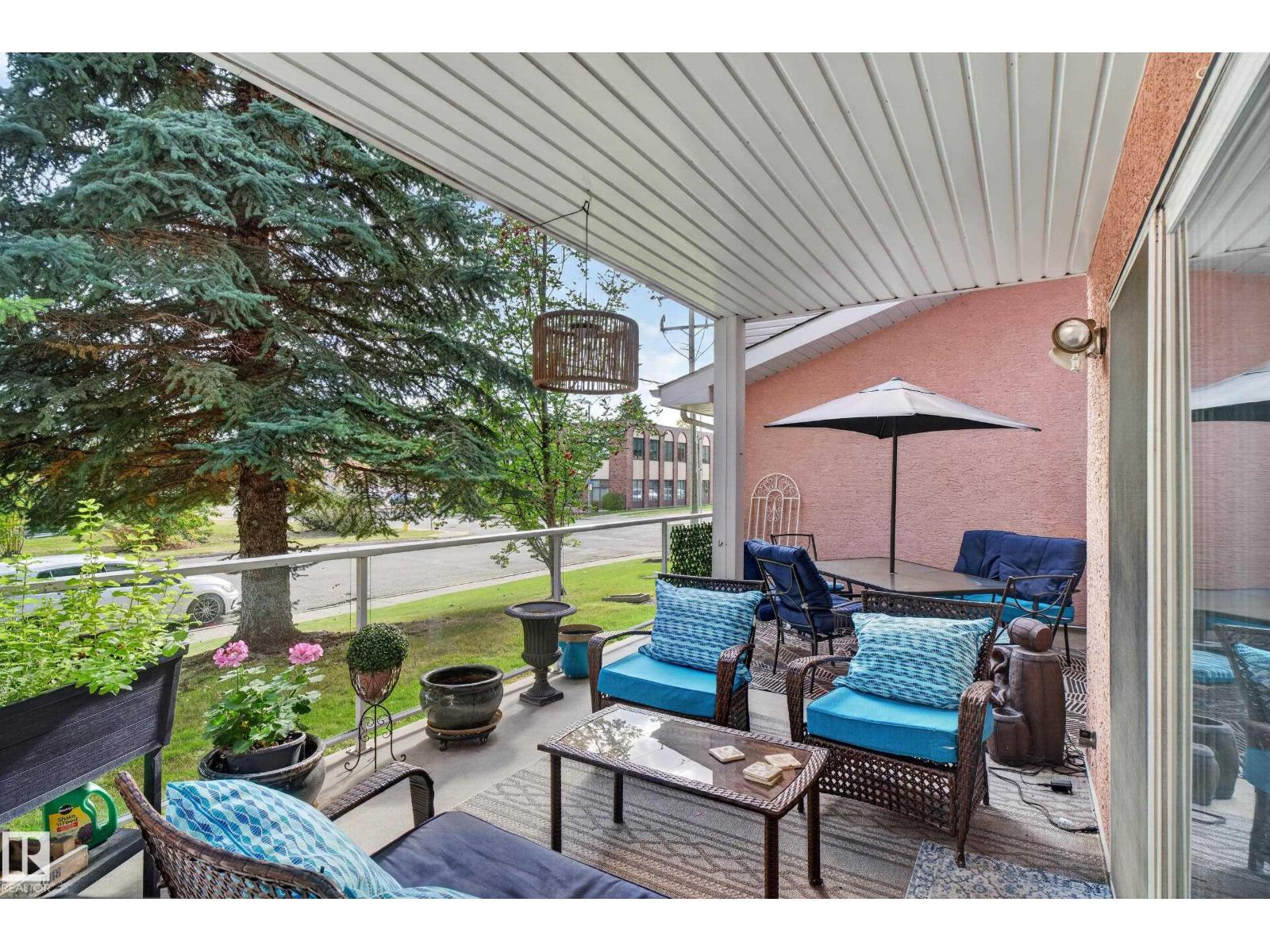 #104 5102 49 Av Property Photo 32