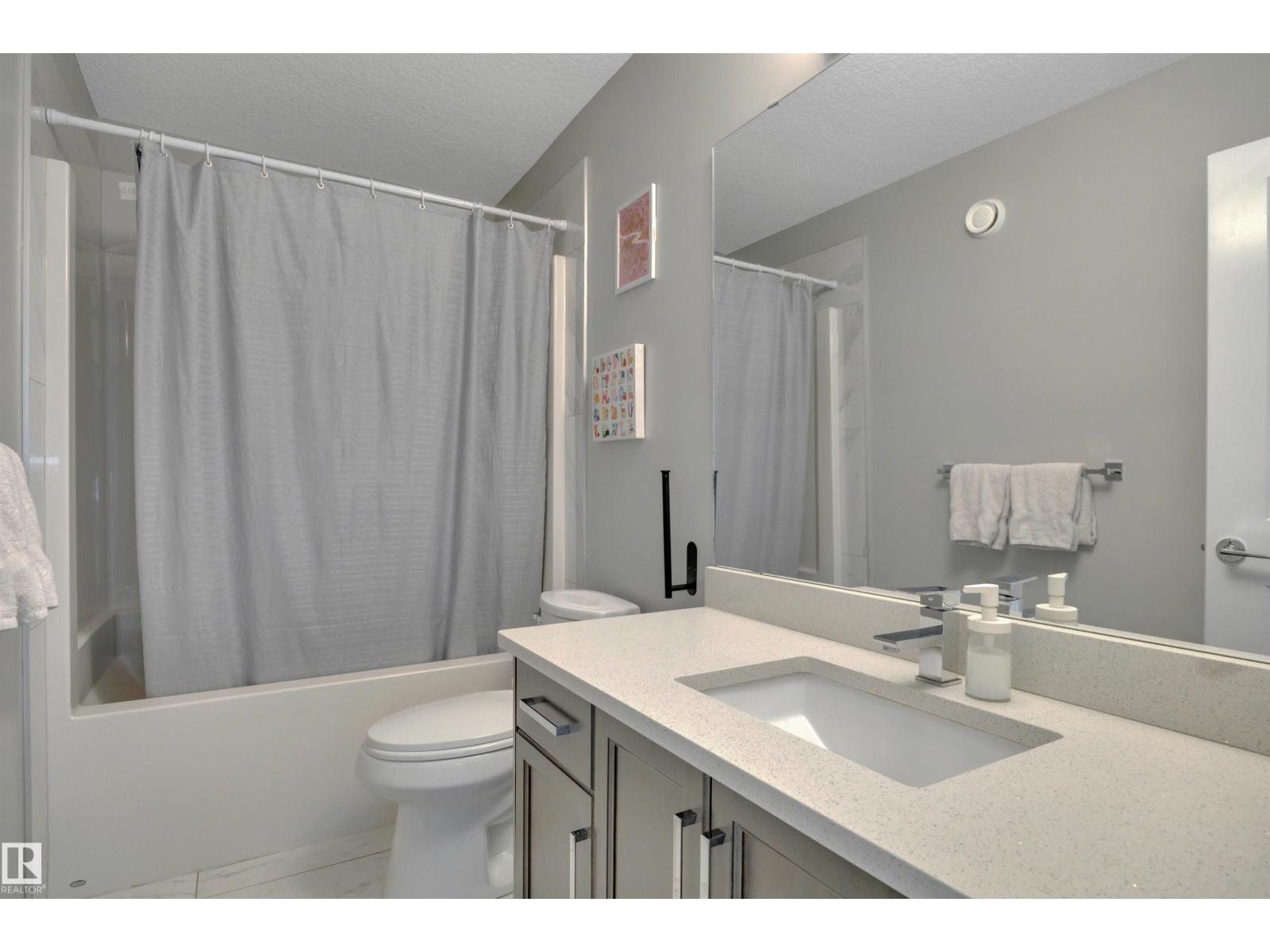 137 Awentia St Property Photo 35