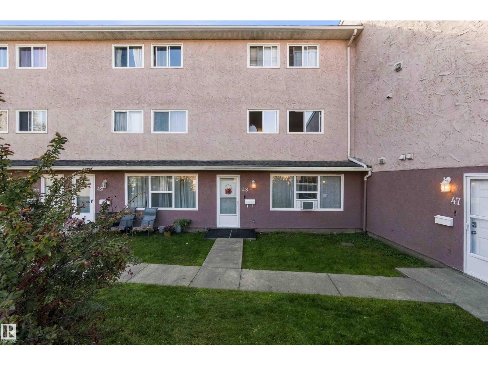 #48 13590 38 ST NW
