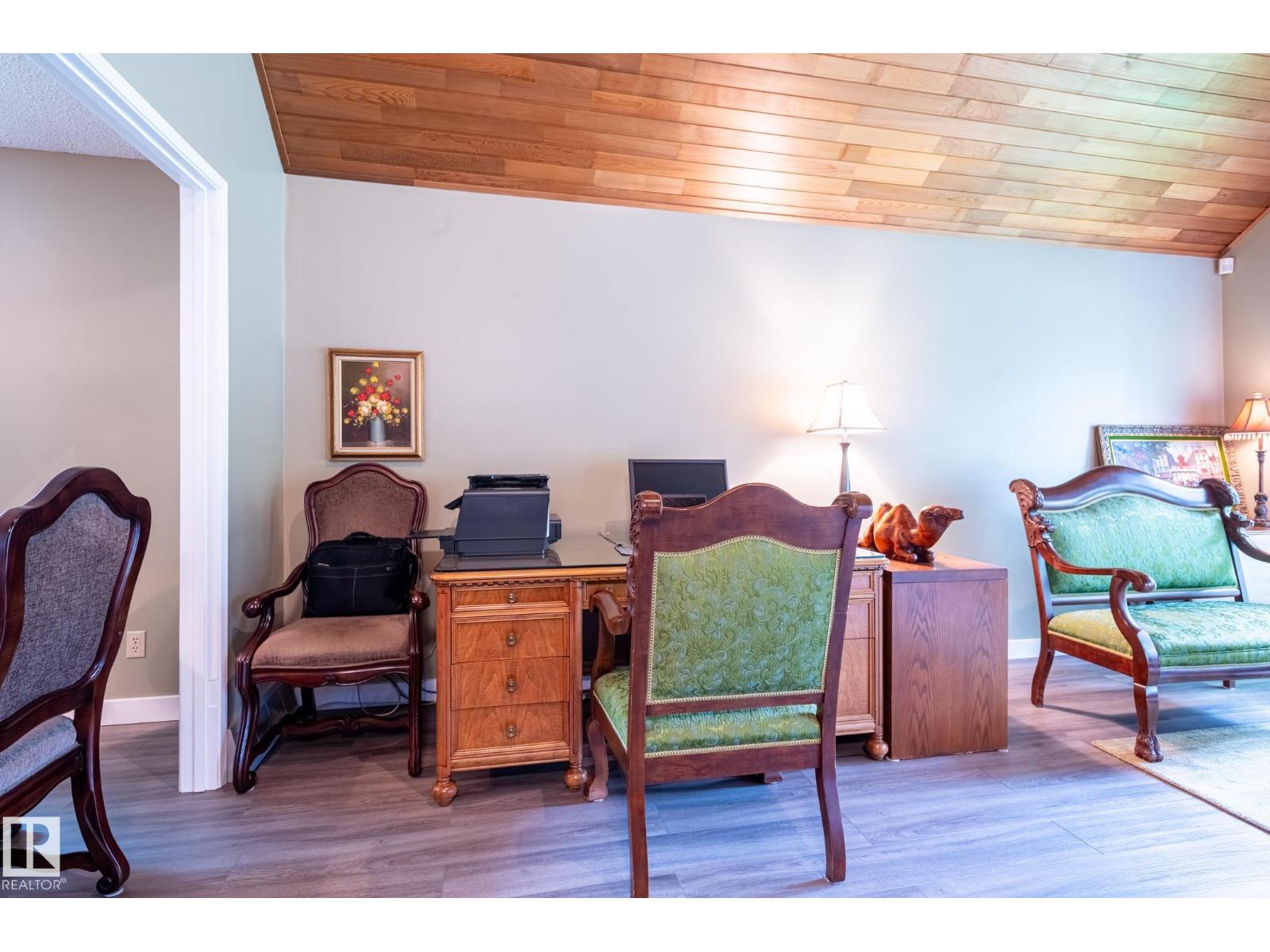 14514 101 Av Nw Property Photo 3