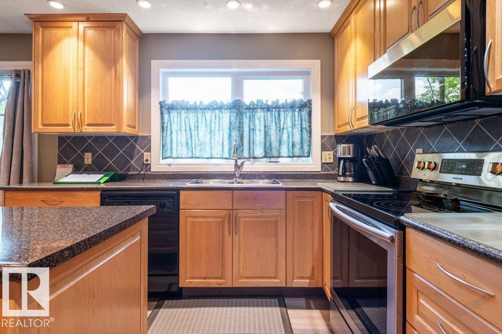 14514 101 Av Nw Property Photo 12