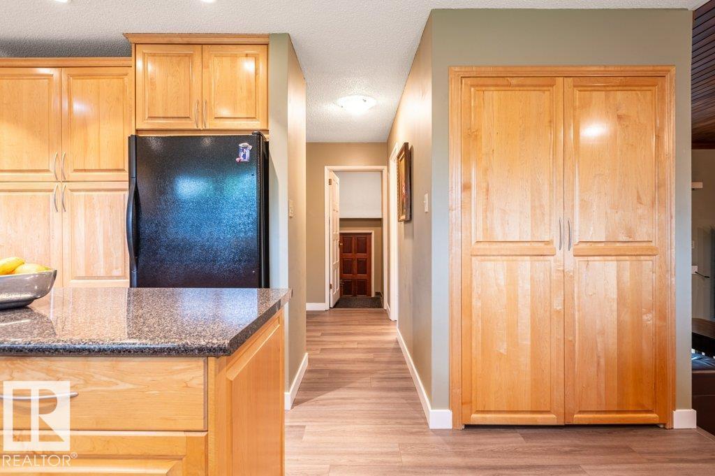 14514 101 Av Nw Property Photo 13