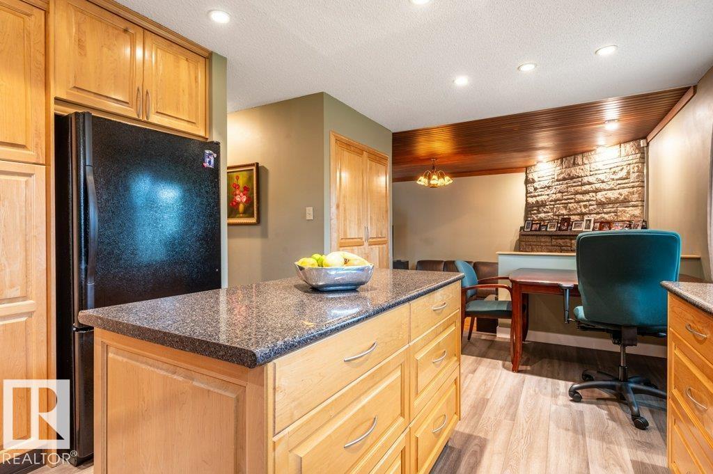 14514 101 Av Nw Property Photo 15