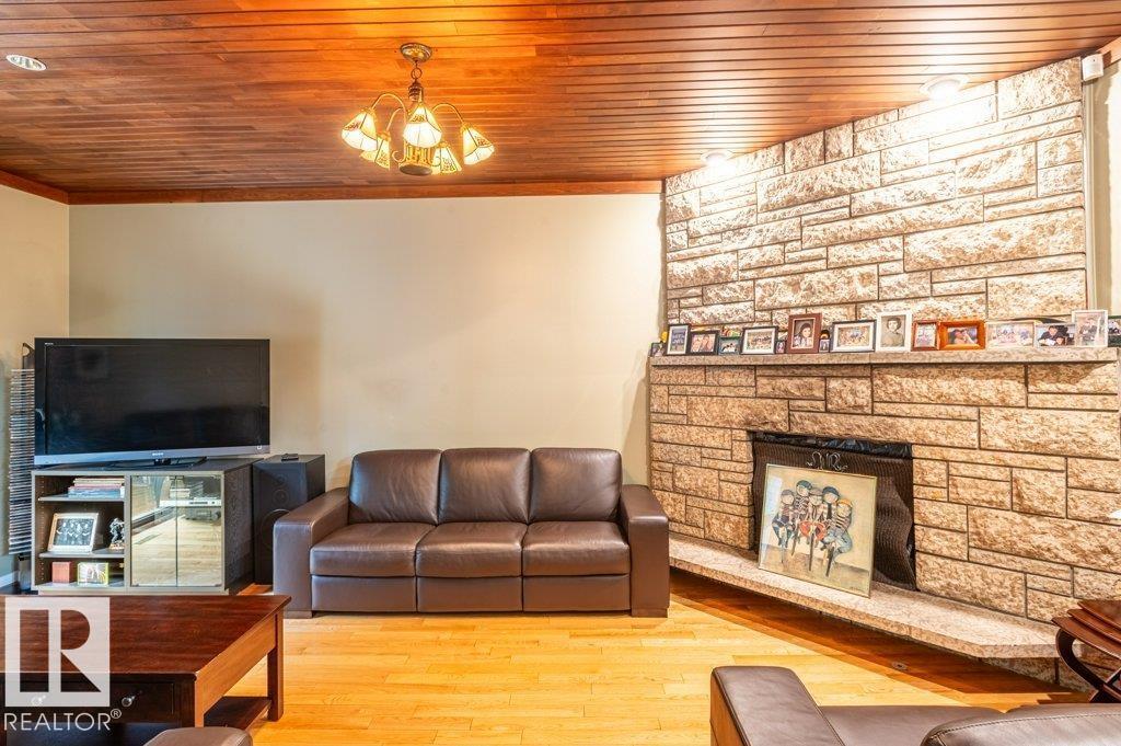 14514 101 Av Nw Property Photo 16
