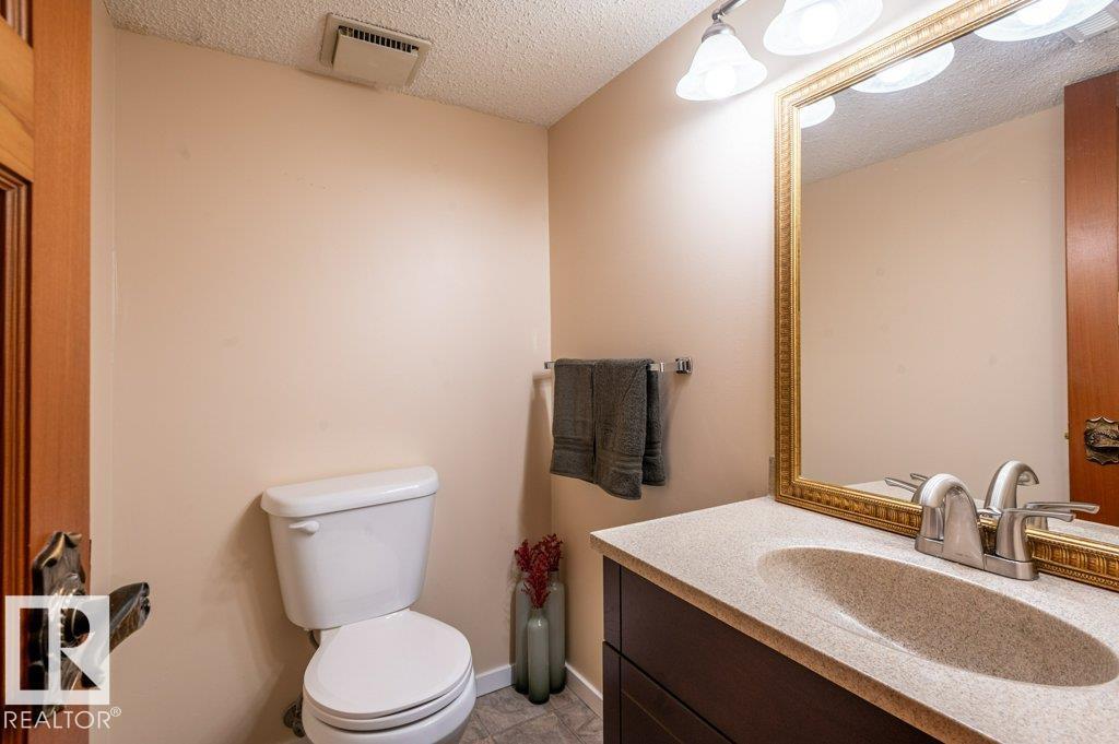 14514 101 Av Nw Property Photo 33