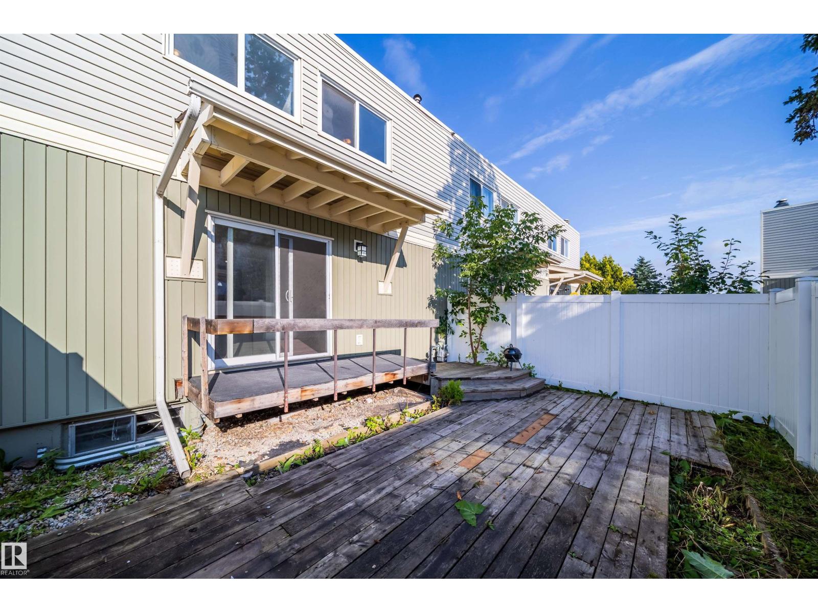 8217 182 St Nw Property Photo 18