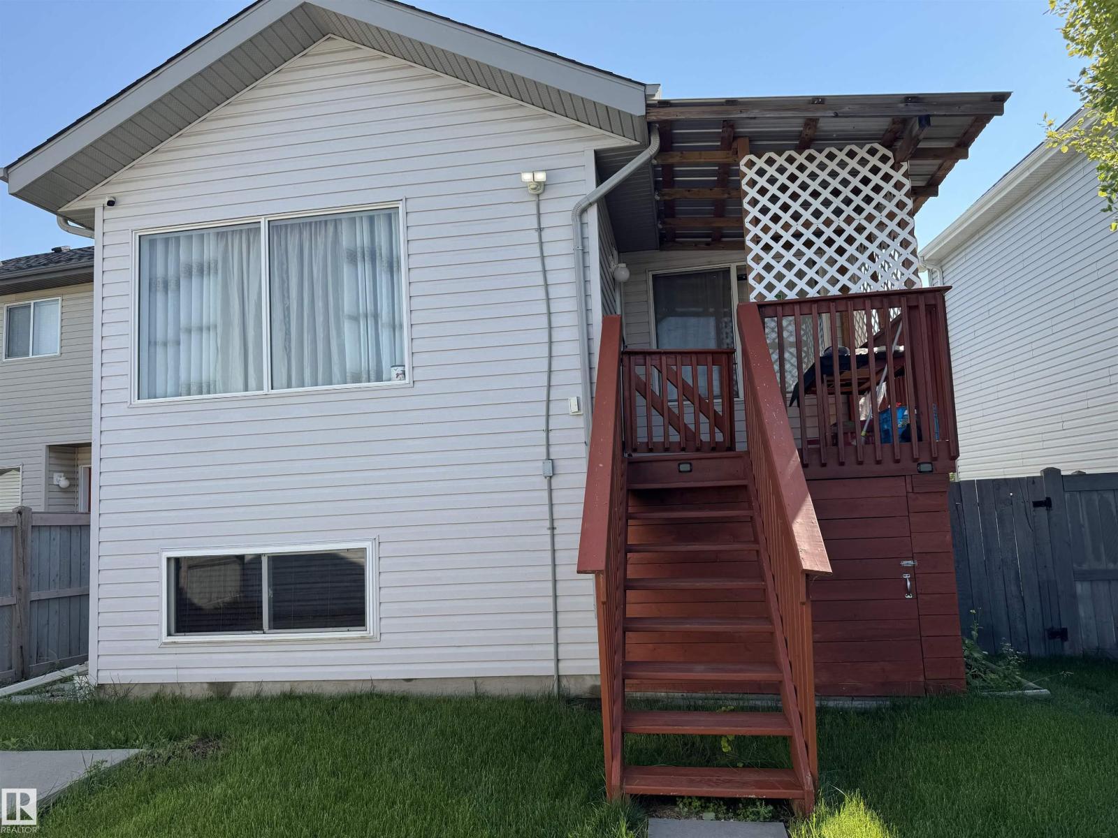 15112 139 St Nw Property Photo 4