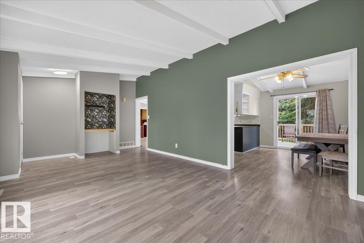 5210 49 St Property Photo 24