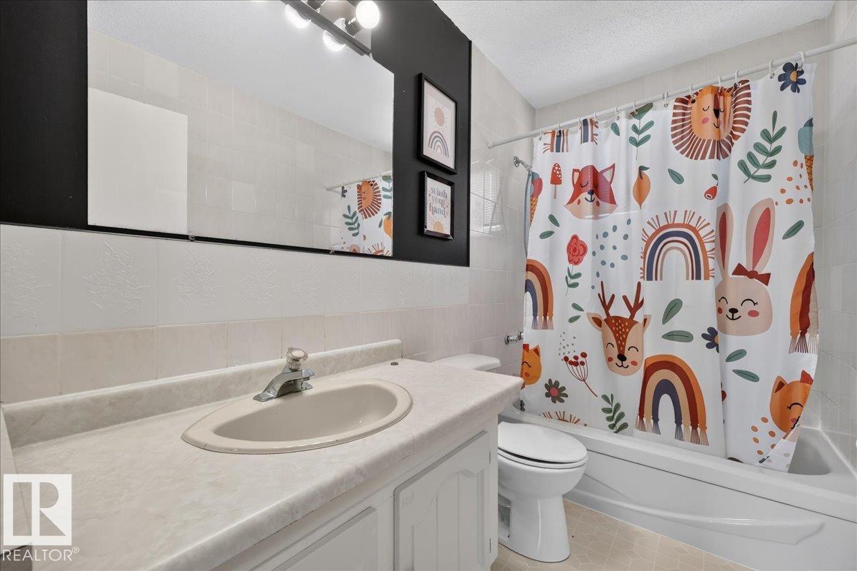 5210 49 St Property Photo 27