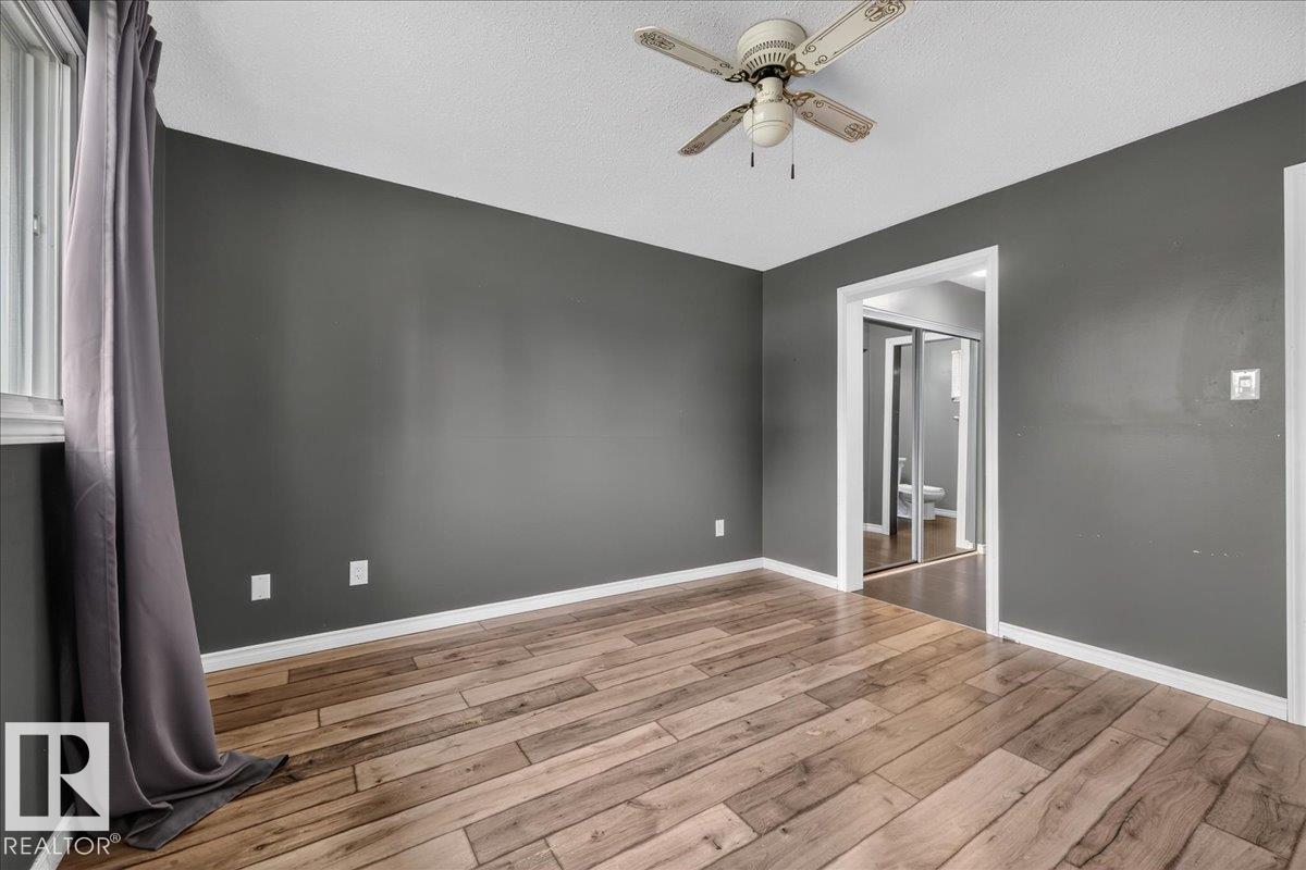 5210 49 St Property Photo 33