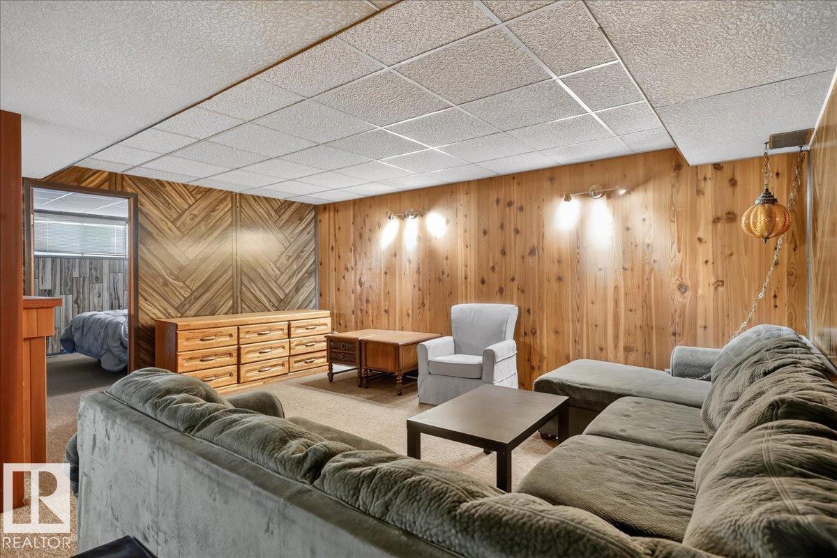 5210 49 St Property Photo 41