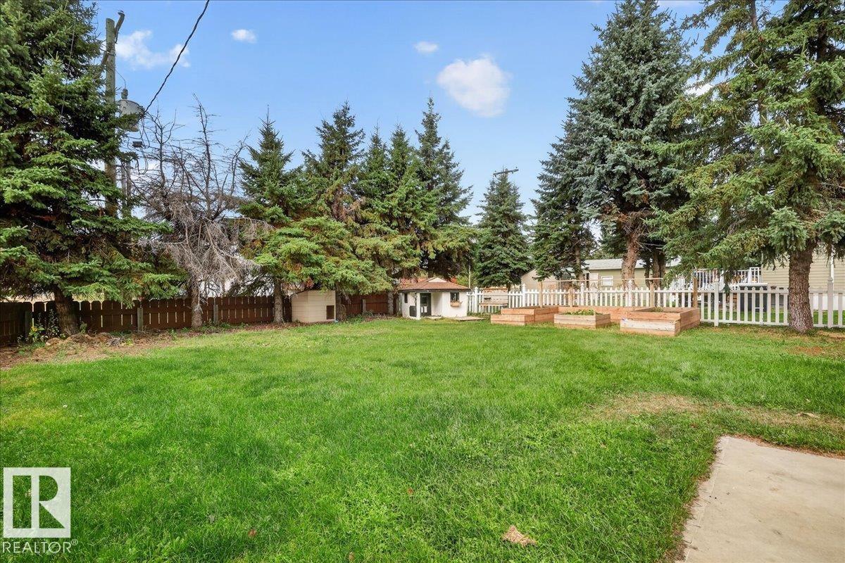 5210 49 St Property Photo 58