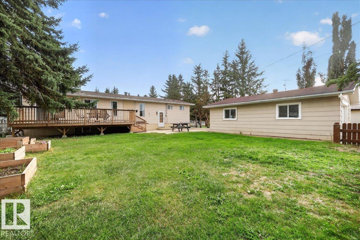 5210 49 St Property Photo 60