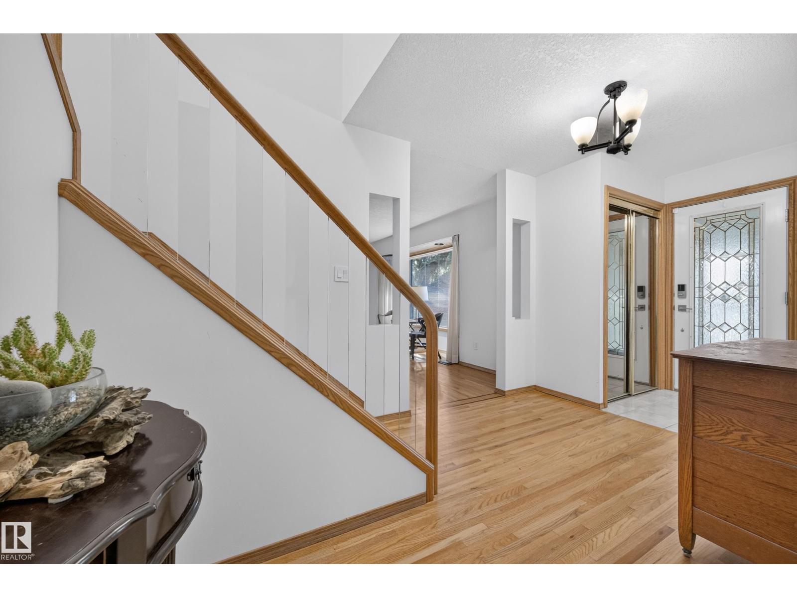 10706 33a Av Nw Property Photo 28