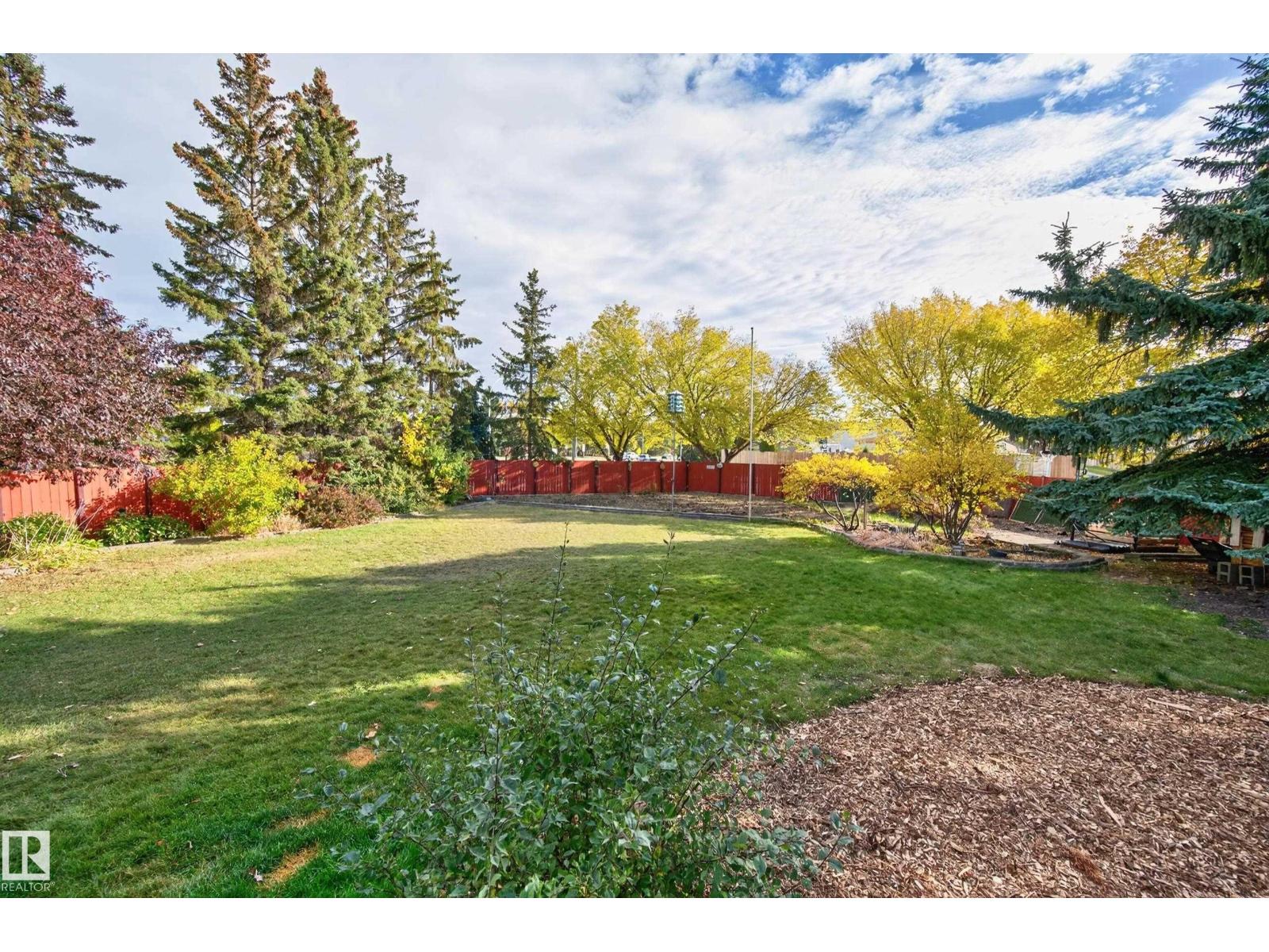 10706 33a Av Nw Property Photo 54