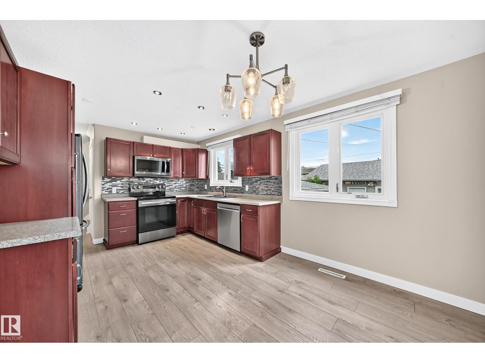 12730 90 St Nw Property Photo 5