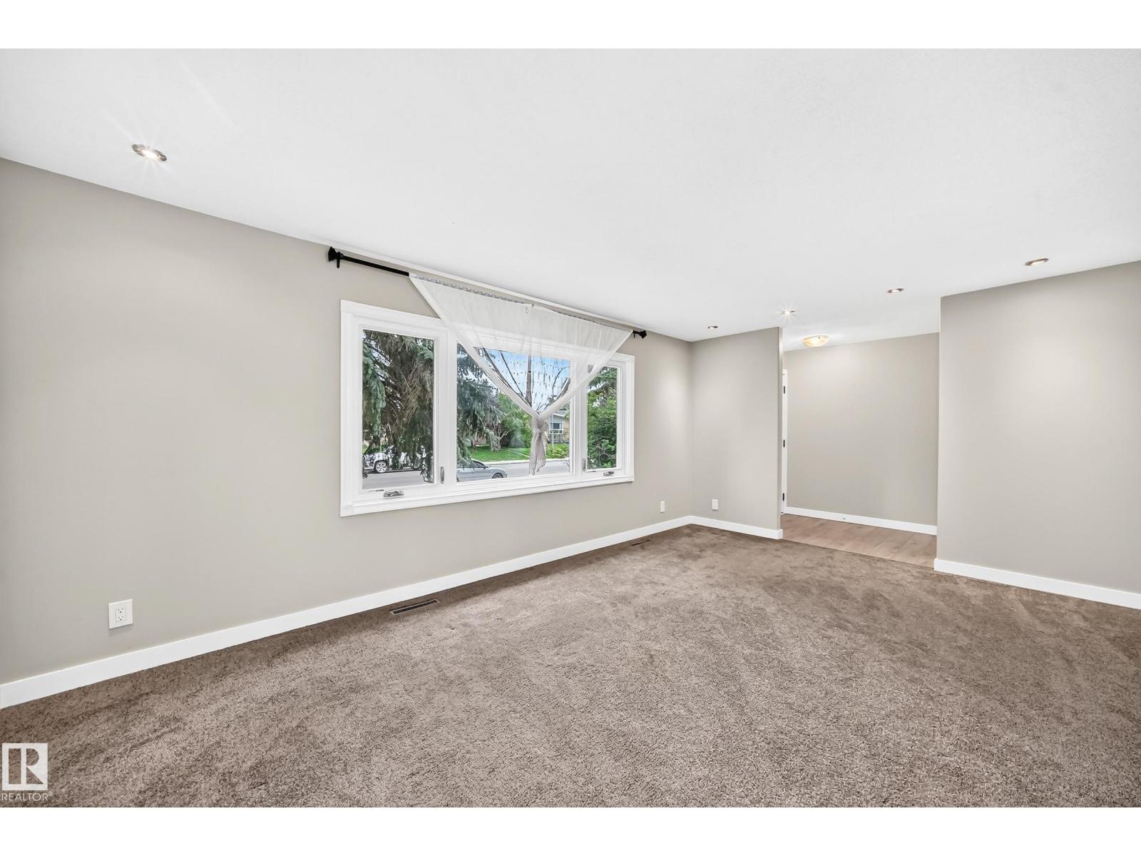 12730 90 St Nw Property Photo 12