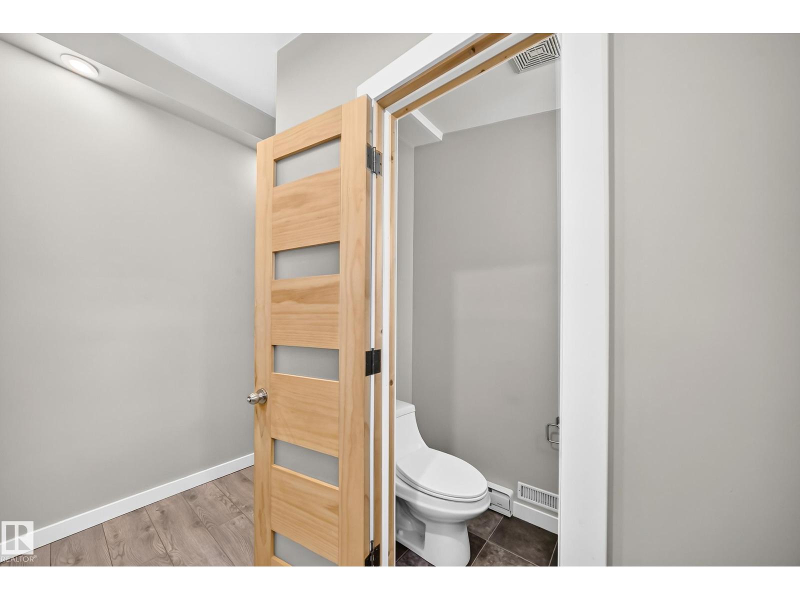 12730 90 St Nw Property Photo 32