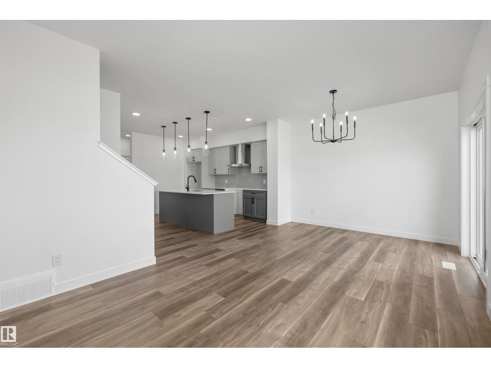 1846 187 St Nw Property Photo 6
