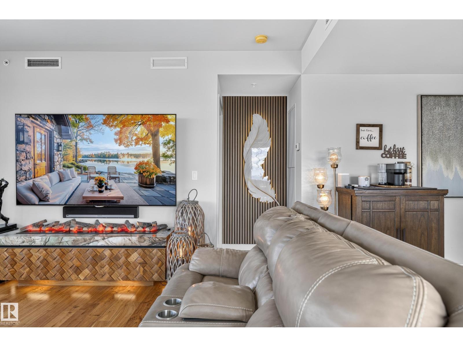 #4206 10360 102 St Nw Property Photo 47