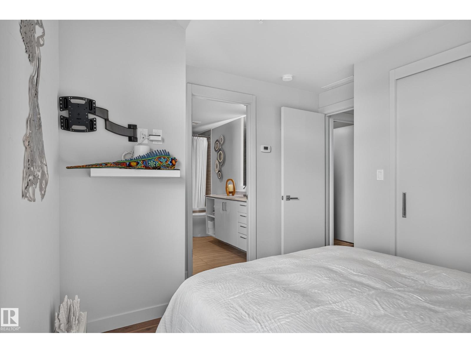 #4206 10360 102 St Nw Property Photo 67