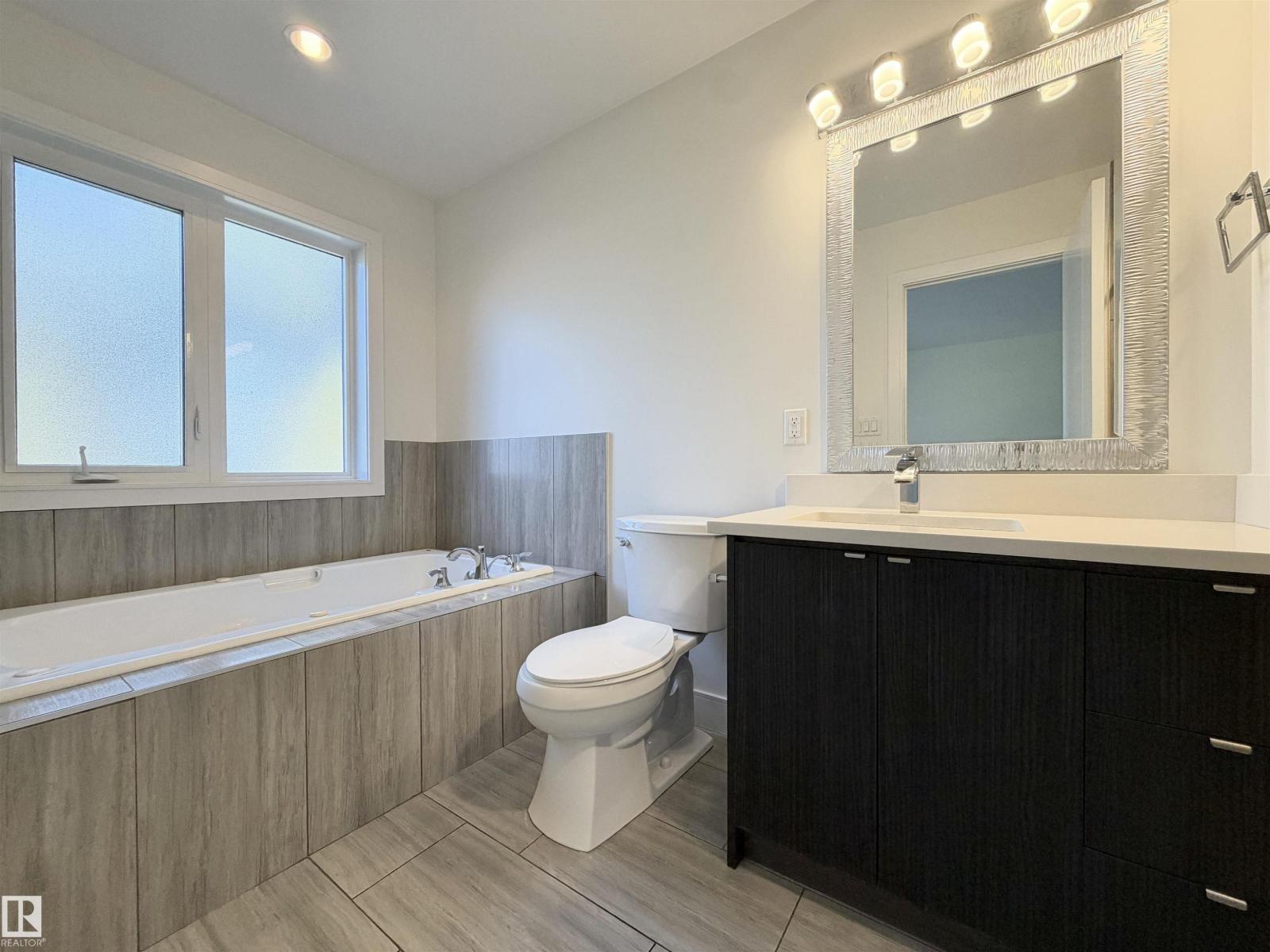 11127 77 Av Nw Property Photo 20