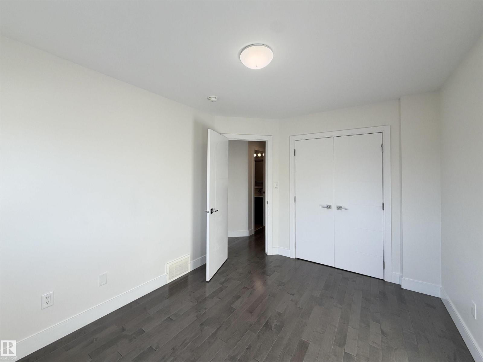 11127 77 Av Nw Property Photo 25