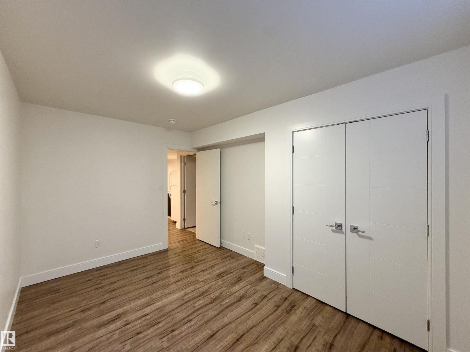 11127 77 Av Nw Property Photo 32