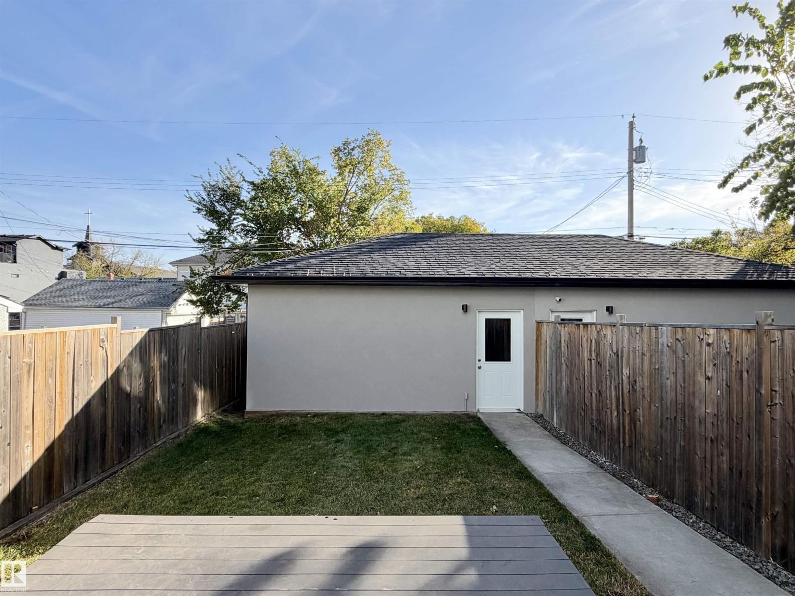 11127 77 Av Nw Property Photo 47