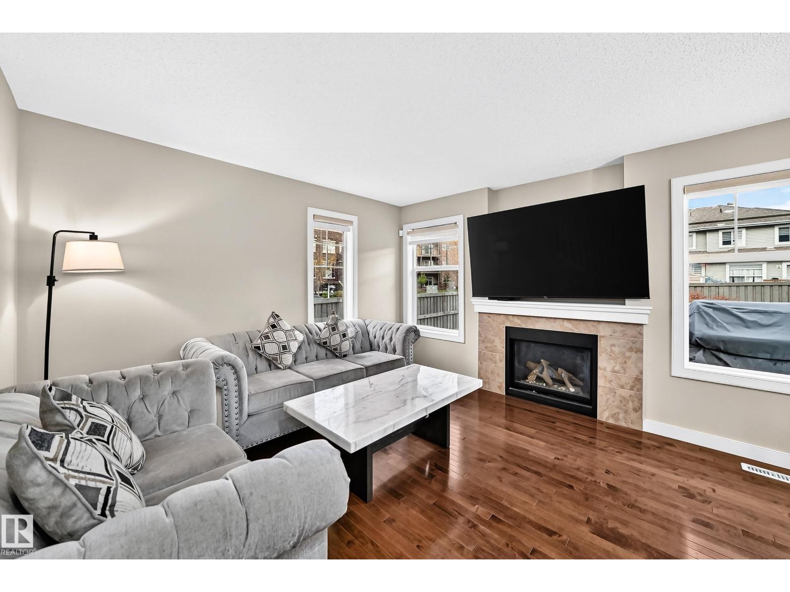 1673 Cunningham Wy Sw Property Photo 5