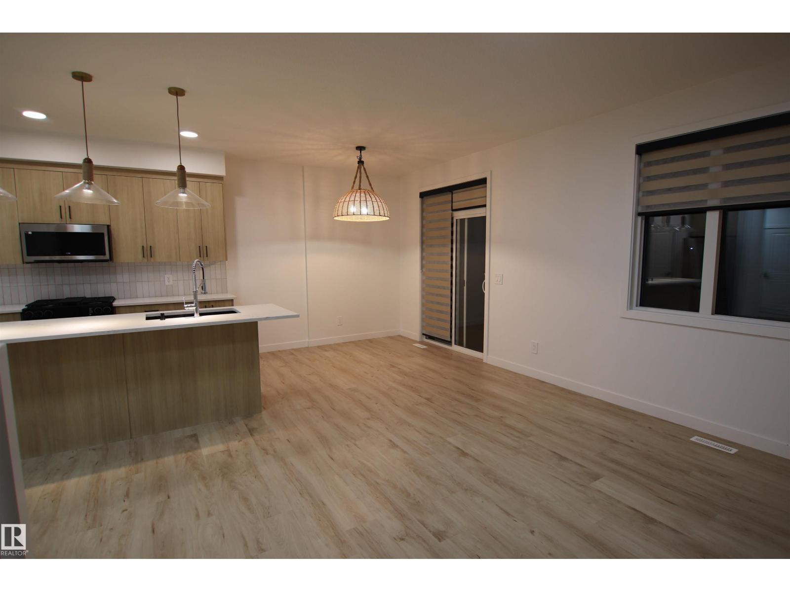 3332 168 St Sw Property Photo 12